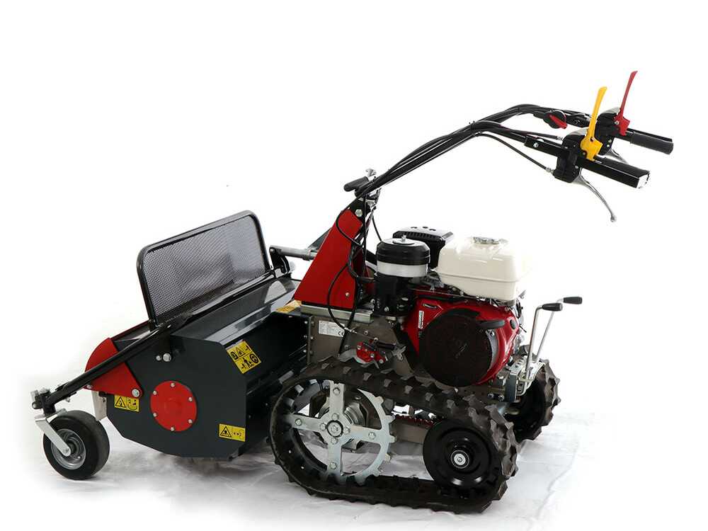 benassi t750 shd tondeuse débroussailleuse professionnelle à couteaux sur chenilles honda gx270 Benassi T750 SHD - Tondeuse débroussailleuse professionnelle à couteaux sur chenilles - Honda GX270