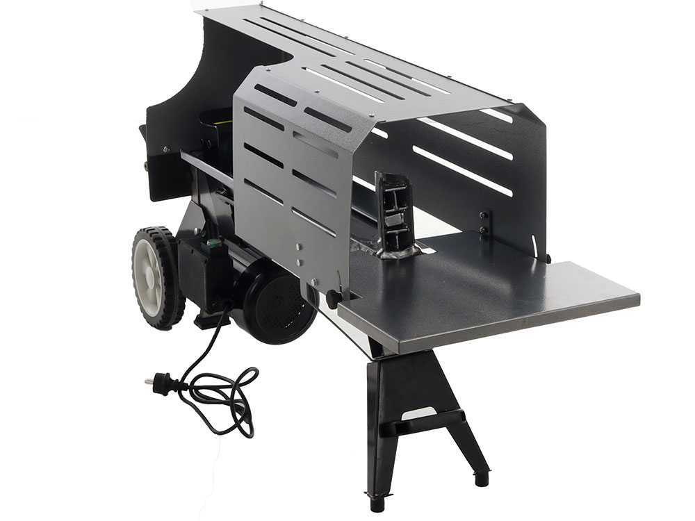 blackstone ehl 7 fendeuse à bois électrique horizontale 230v sur roues BlackStone EHL 7 - Fendeuse à bois électrique - Horizontale - 230V - Sur roues