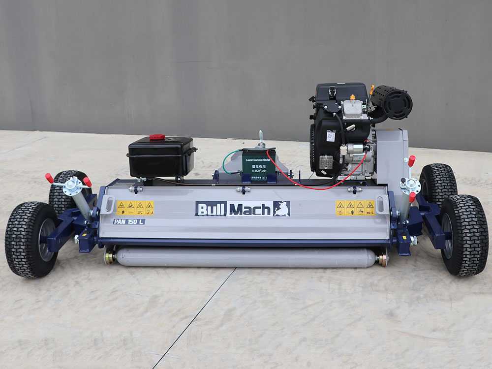 bullmach pan 150 l tondeuse débroussailleuse tractée pour quad loncin lc2v80fd BullMach PAN 150 L - Tondeuse débroussailleuse tractée pour quad - Loncin LC2V80FD