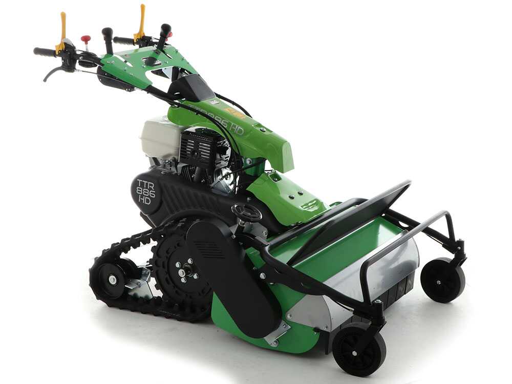 lampacrescia mgm ttr886hd tondeuse débroussailleuse à couteaux sur chenilles honda gx390 pentes fortes Lampacrescia MGM TTR886HD - Tondeuse débroussailleuse à couteaux - sur chenilles - Honda GX390 Pentes fortes